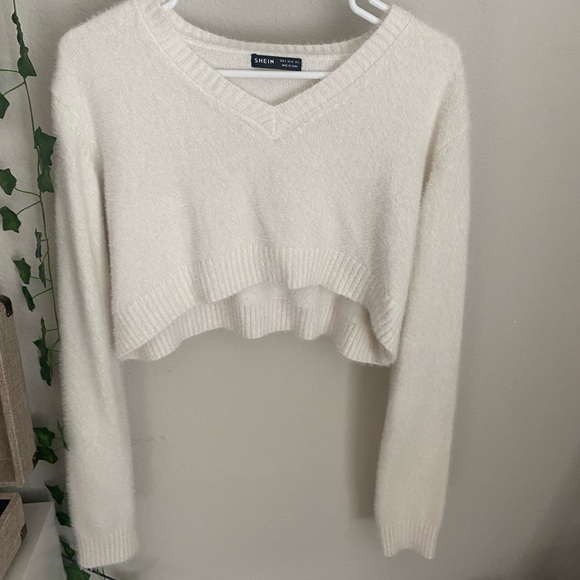 Only worn once or twice, in very good condition - Picture 2 of 2